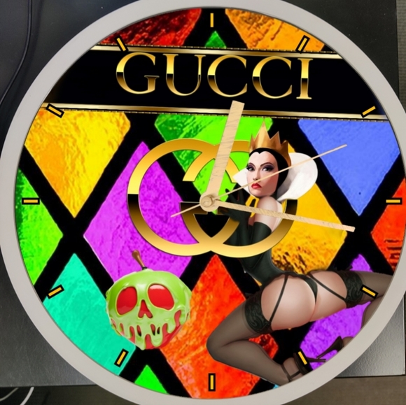 Special Editions Halloween evil Witch led dance light clock - Picture 2 of 5